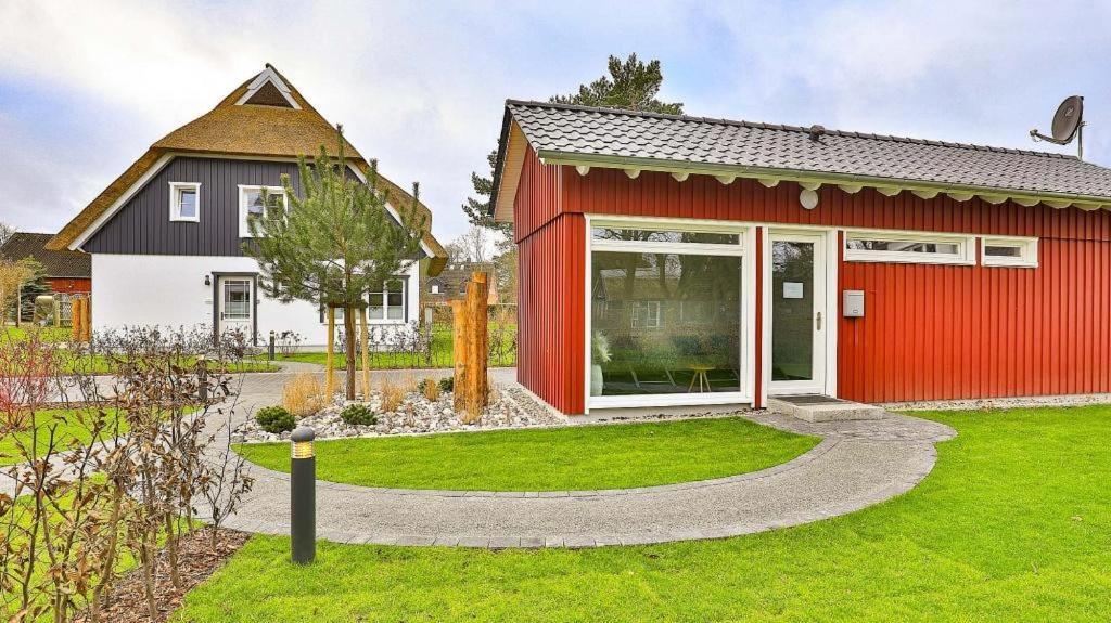Traumgarten Haus Leidenschaft Prerow Exterior photo